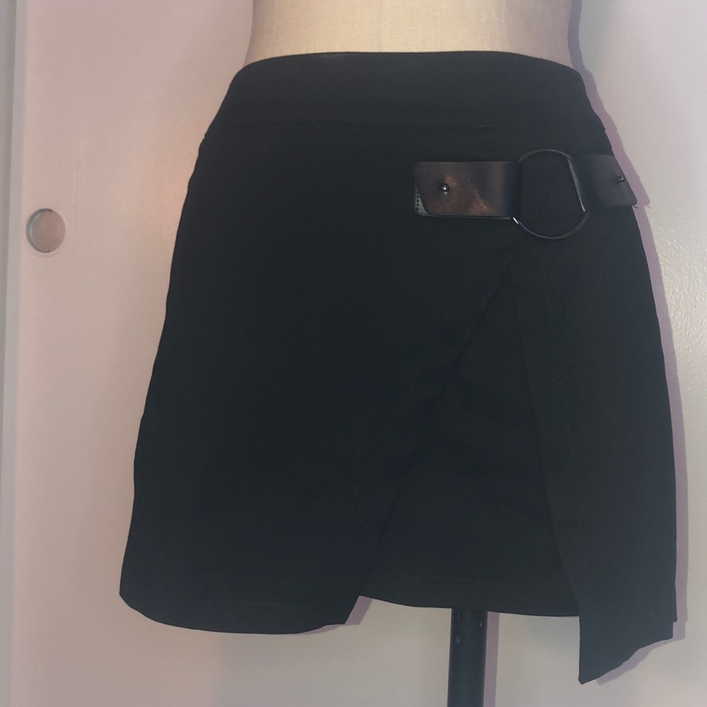 Black skirt from LF